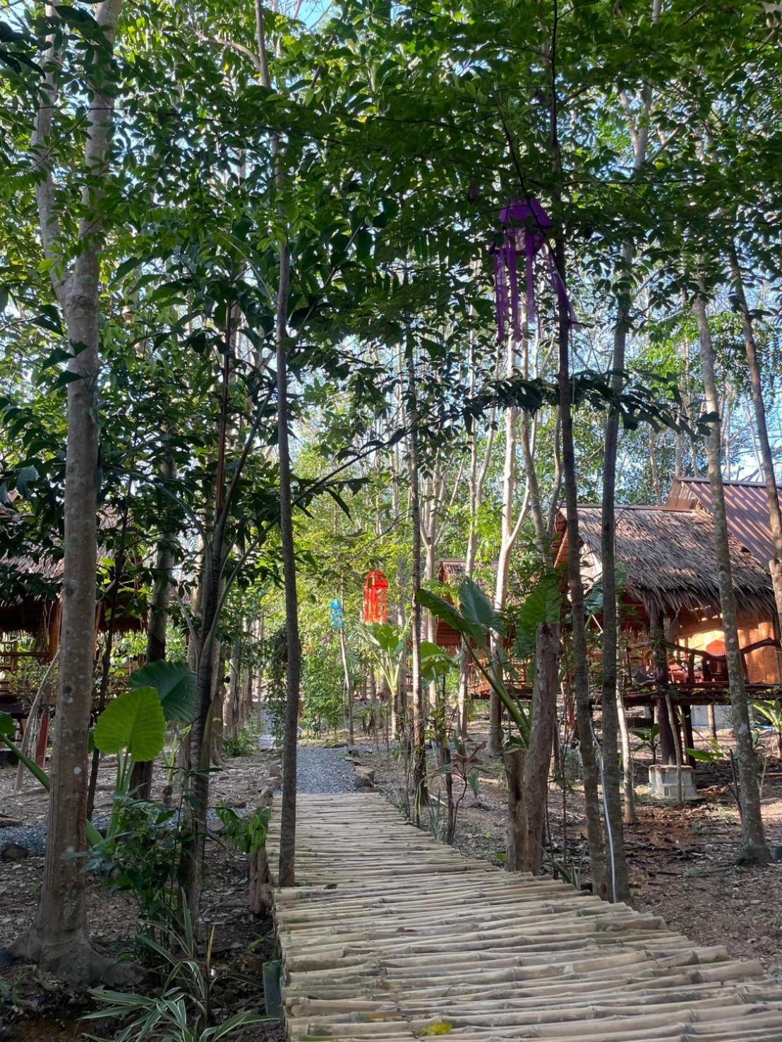 Appartamento Dahla Lanta Hut Ko Lanta Esterno foto